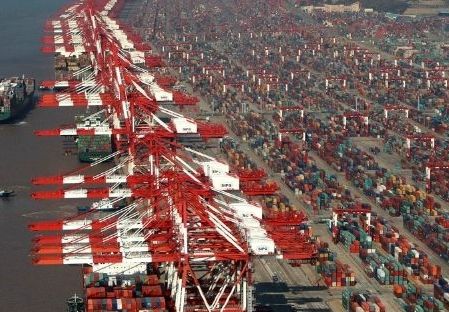 Tổng sản lượng các cảng chính Trung Quốc đạt gần 70 triệu TEU trong Quý 1 2023